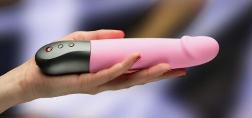 Fun Factory Stronic Real self-thrusting pulsator review 8