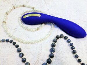 Cal Exotics Impulse intimate electrostimulation / e-stim vibrator review 15