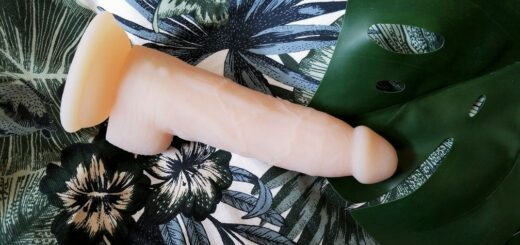 BMS Factory Naked Addiction vibrating and spinning silicone dildo 21