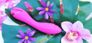 Cal Exotics Surf City Centerfold Pulsating G-Spot Vibrator Review 11