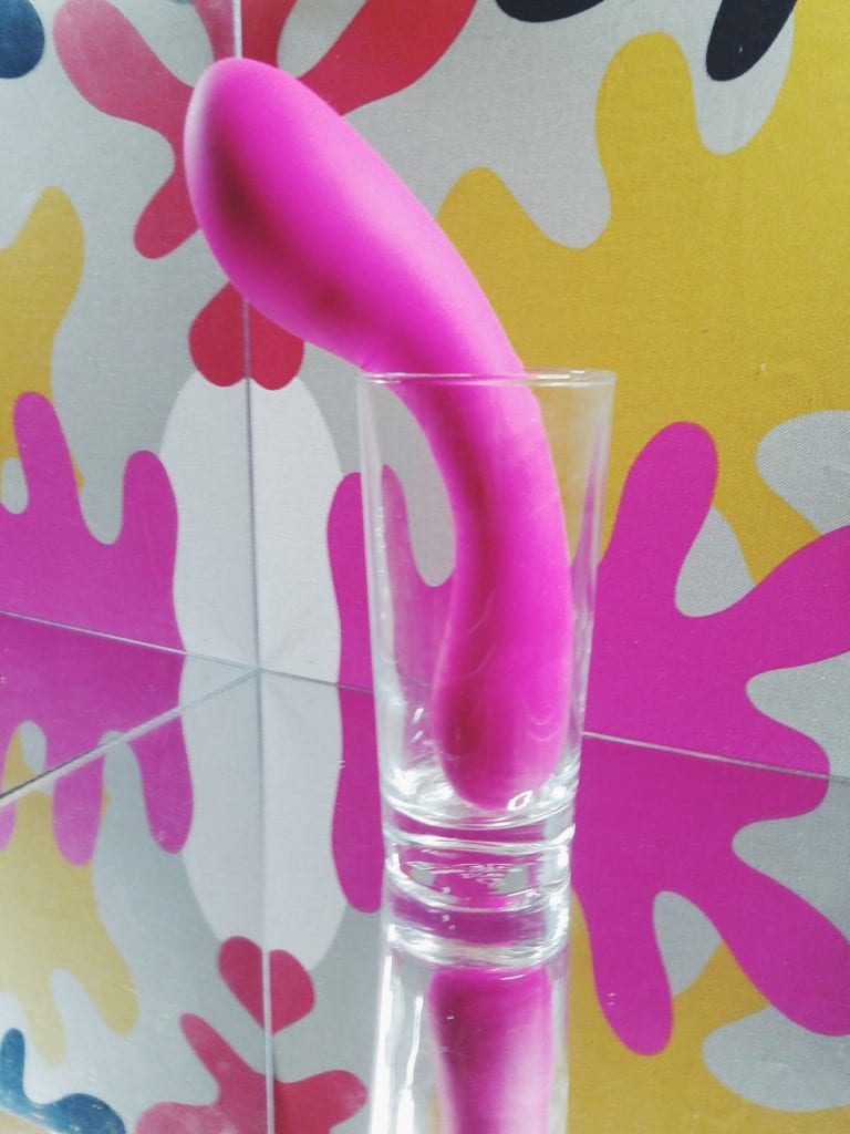 BMS Factory Swan Wand Classic girthy and rumbly G-spot vibrator