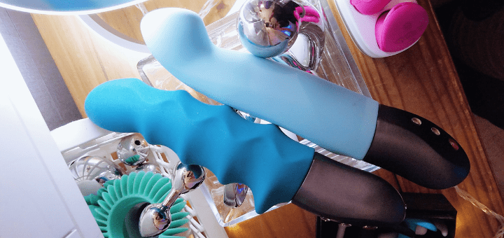 Fun Factory Stronic Surf Pulsator II Self-Thrusting Dildo Review