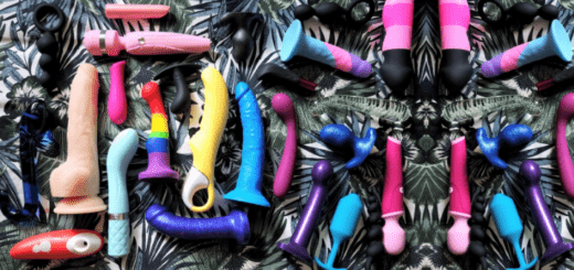 25+ Best Budget-Friendly & Body-Safe Sex Toys (2021 UPDATE) 1