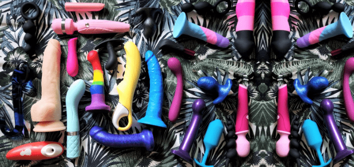 25+ Best Budget-Friendly & Body-Safe Sex Toys (2020 EDITION)