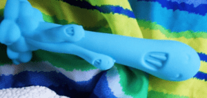 Review: Cute Little Fuckers Trinity vibrating alien dildo 7