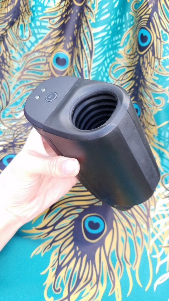 Review: Arcwave Ion Penis Stroker with Pressure Wave Motor 7 Review: Arcwave Ion Penis Stroker with Pressure Wave Motor 3