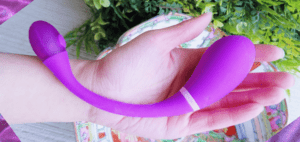 OhMiBod Esca 2 Bluetooth remote panty vibrator review 5