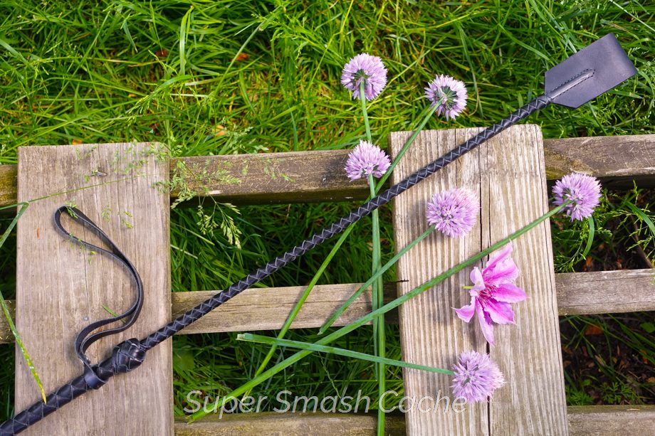 Review: Leather Riding Crop from Passion Craft Store 2