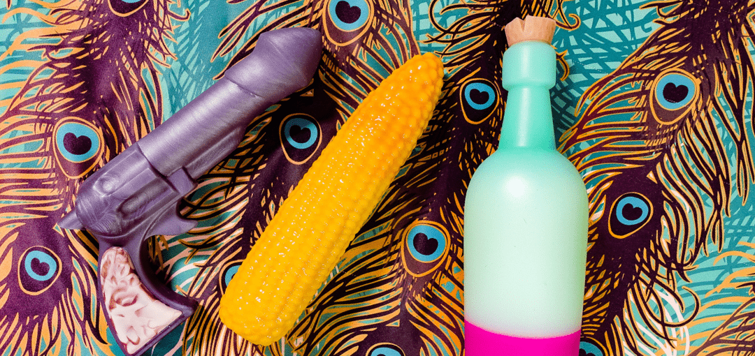 Review: SelfDelve Corn, Hole Punch Evolver, Moonshiner silicone dildos 9