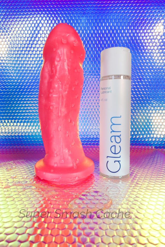 Squarepegtoys 1X thick realistic dildo based on lifecast