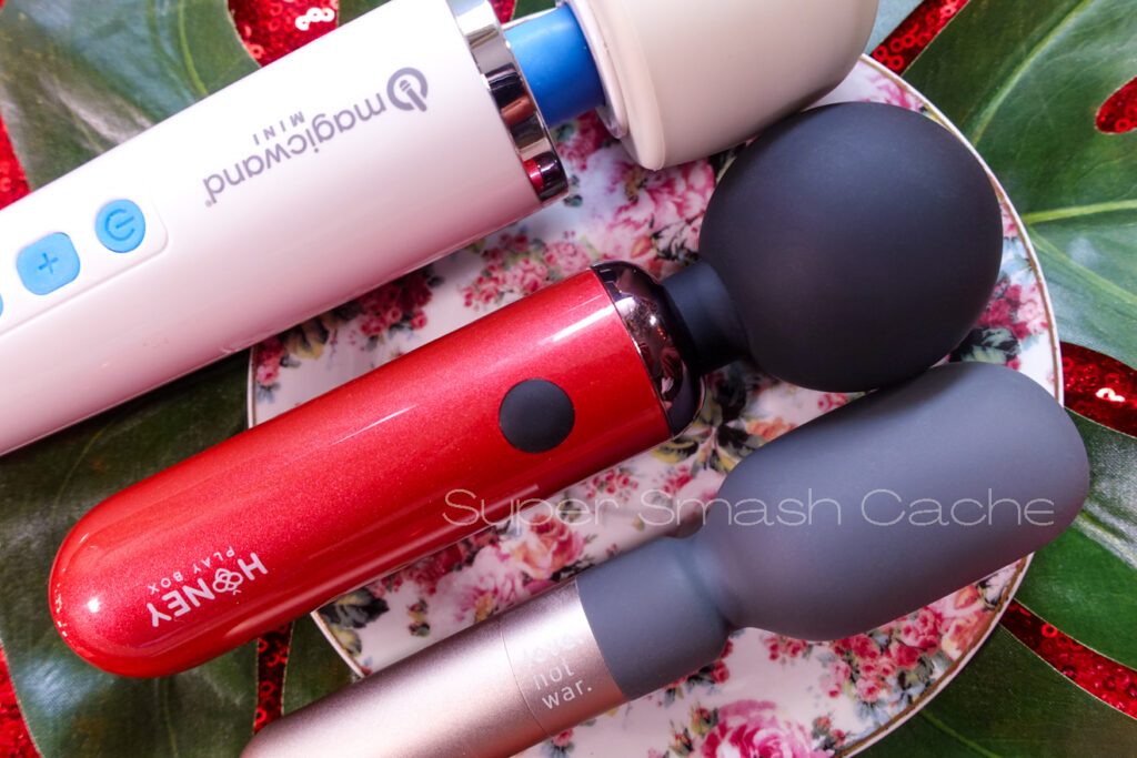 Honey Play Box Pomi vs. Magic Wand Mini