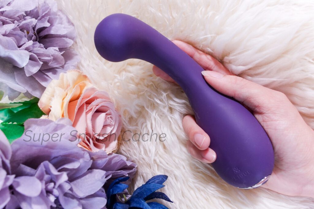 Rabbit Vibrator Trends: Air Pulse Dual Stimulators & More 16 Je Joue G-Kii posable G-spot vibrator