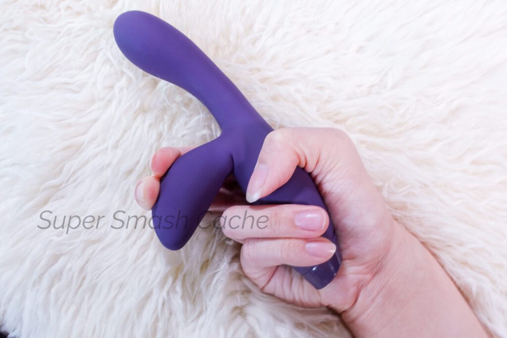 Je Joue Hera vibrator clitoral arm flexibility
