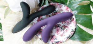 Je Joue Hera vs. Hera Flex G-spot rabbit vibrator review 11