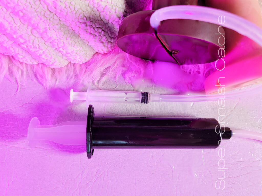 Ejaculating Dildos: POP by Tantus vs. Strap-On-Me Comparison 6 POP by Tantus vs. Strap-On-Me ejaculating dildo syringe size comparison