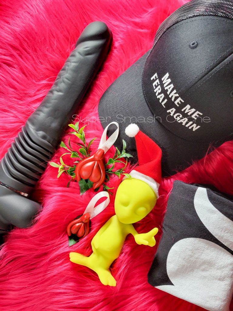 CLITMAS SPOTLIGHT: XL Sammie Prime thruster, clitoris ornaments, and more! 1 Giveaway prizes: Velvet Thruster Prime Sammie handheld fucking machine, 3D clitoris ornaments, Bob the Alien vibrator by La Boutique Voila, MAKE ME FERAL AGAIN hat, and clitoris t-shirt