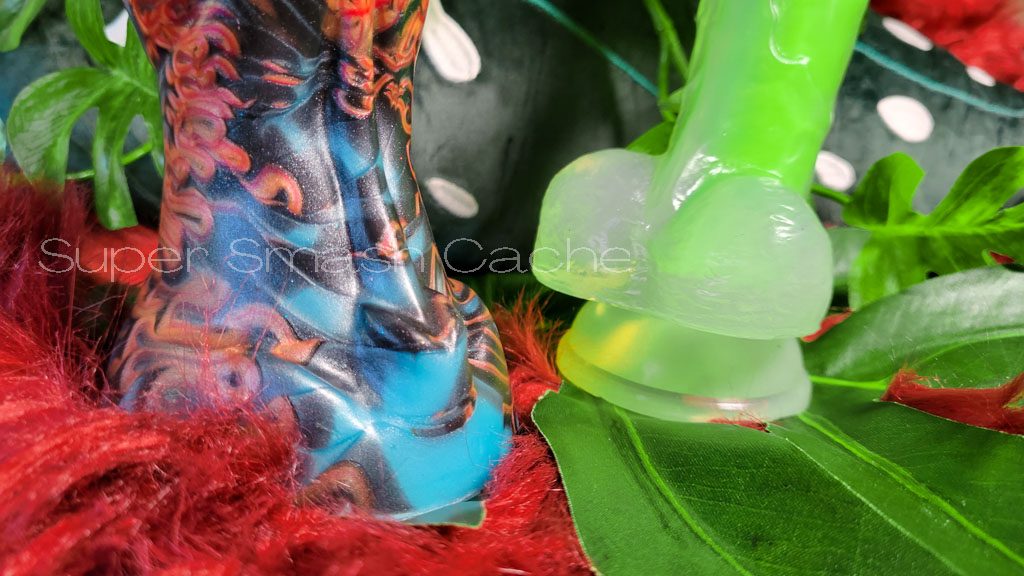 Uberrime Anurian dildo bottom shaft clitoral grinding orientation knob