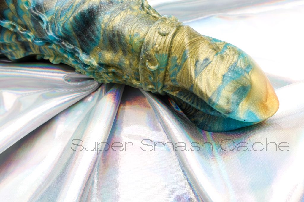 Uberrime Selene Moon Goddess dildo head Enchanter color scheme