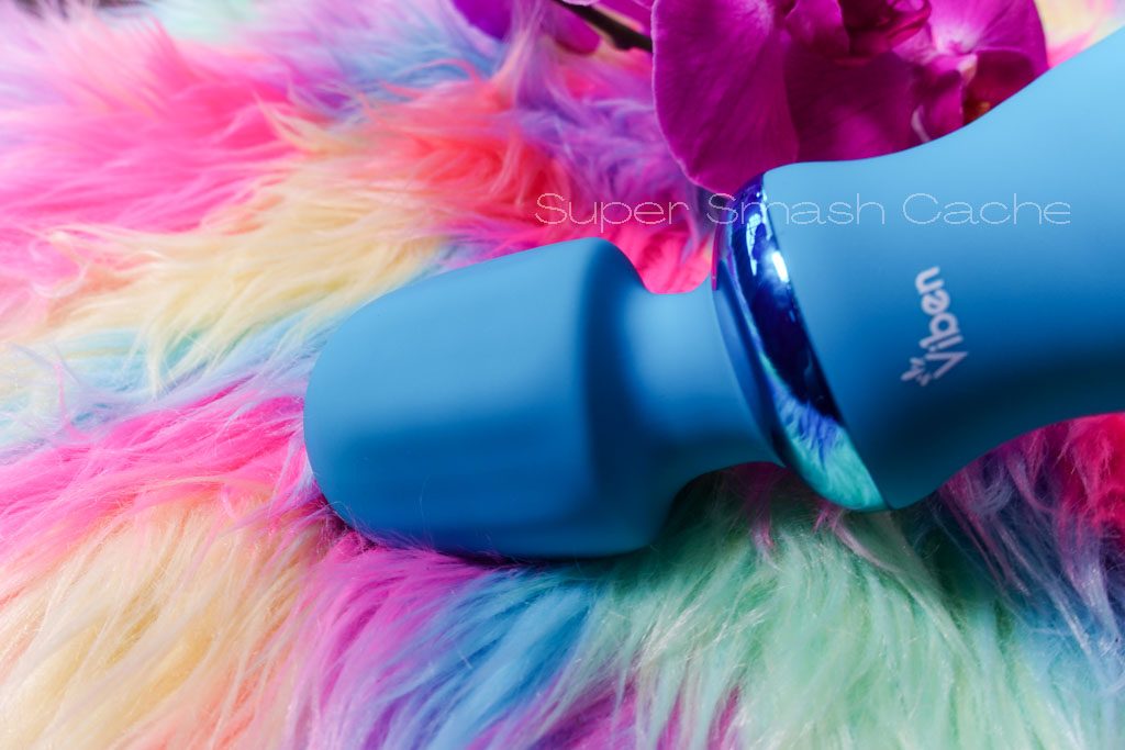 Viben Fierce mini wand vibrator neck flexibility