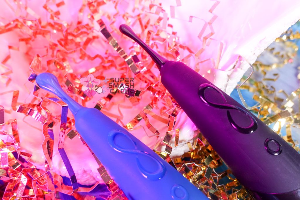 Zumio I vs. Zumio E versatile paddle-tipped oscillating vibrators