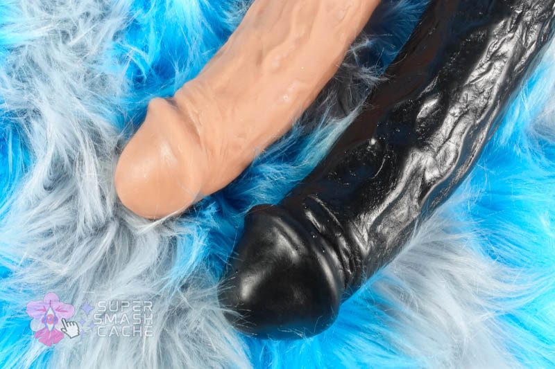 VixSkin Colossus extension sleeve vs. VixSkin Cash realistic dildo