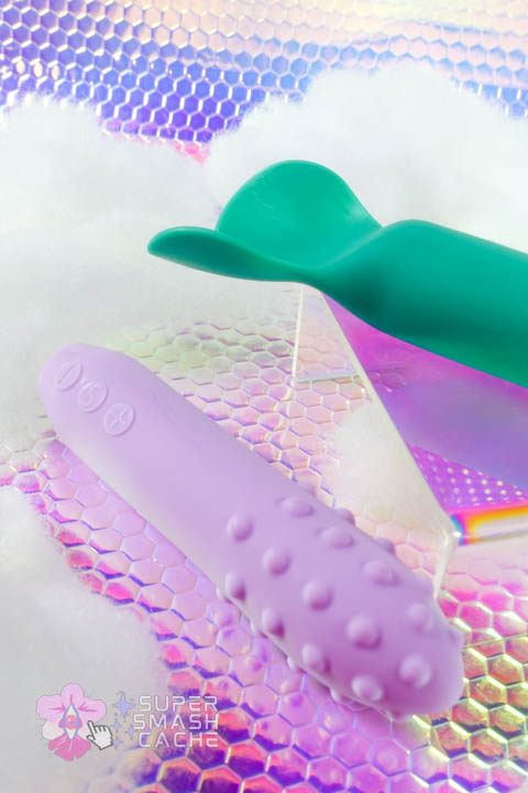 Best Bullet Vibrators: Tango X vs. Swan Maximum, Je Joue, and More! 17