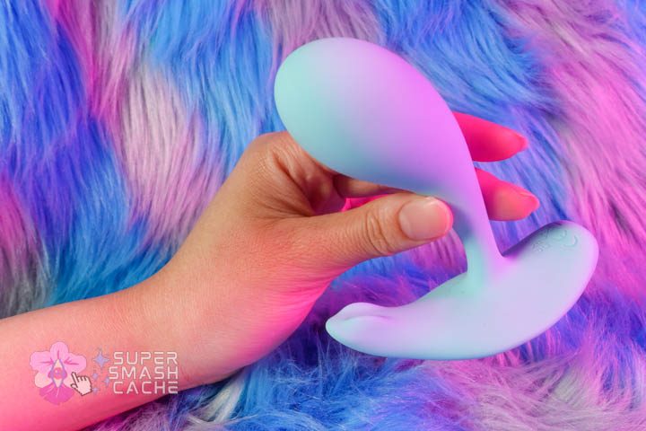 Honey Play Box Oly plug bulb shape and T-shaped base