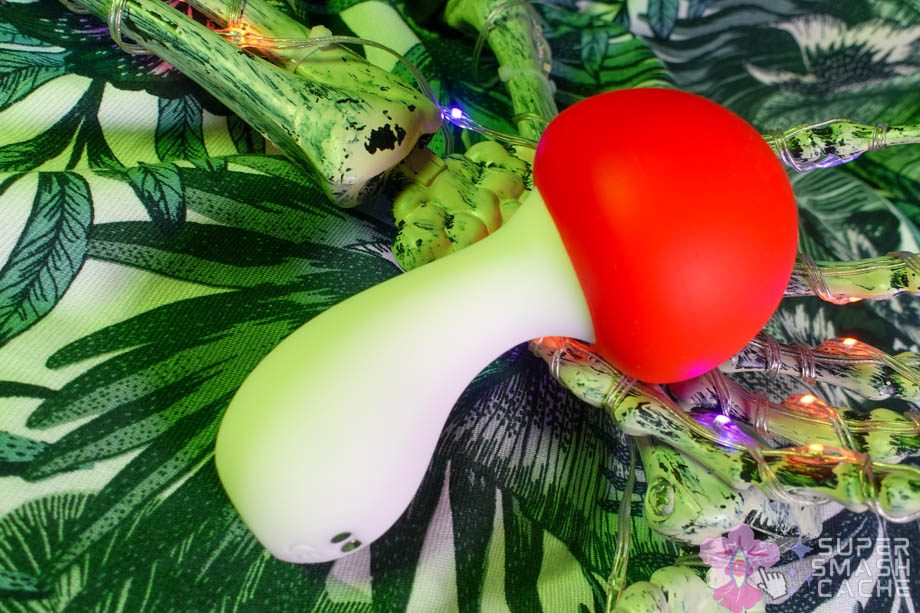 Mini-Reviews: Maia Shroomie & Naughty Bits Bone Head Skull Vibrator 3 Maia Shroomie flexible mushroom-shaped vibrator