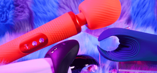 3 Rumbly Blowjob Vibrators For Fantastic Fellatio: Manta, Vim & Bond Review 5