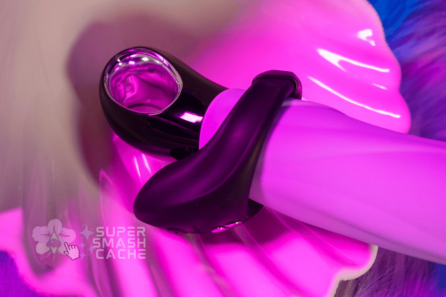 3 Rumbly Blowjob Vibrators For Fantastic Fellatio: Manta, Vim & Bond Review 13 We-Vibe Bond vibrating cock ring around dildo