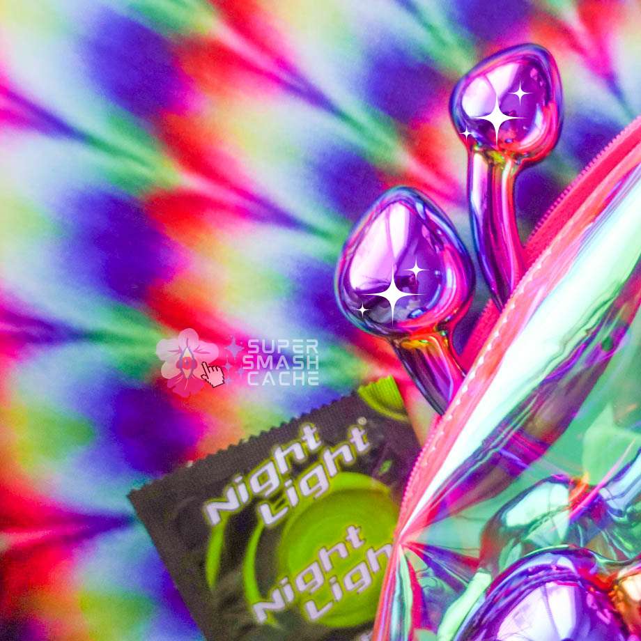 Night Light glow-in-the-dark condom