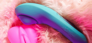 Review: Hot Octopuss Pulse Queen Rumbly Thumping Wand 11