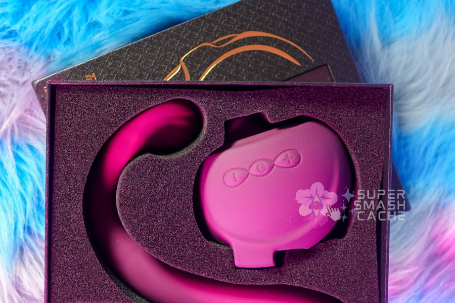 Tracy's Dog OG 3 vibrator packaging