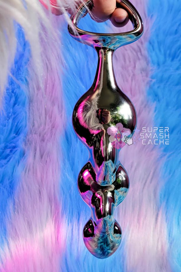 njoy Disco stainless steel dildo textures and contours