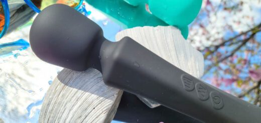 Why Is This INTENSE Compact Wand So Familiar? 1