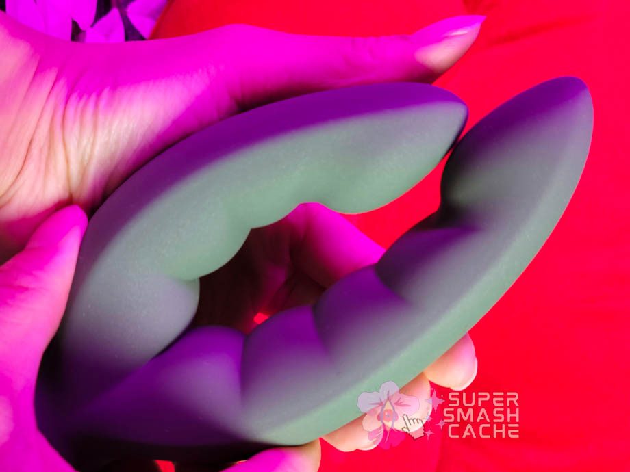 Fun Factory Ryde double dildo folded up 