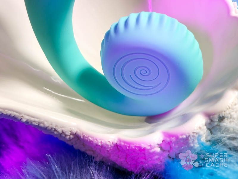 Snail Vibe Gizi Rabbit Review: Constant Clitoral Contact? 4 Snail Vibe Gizi external clitoral massaging wheel