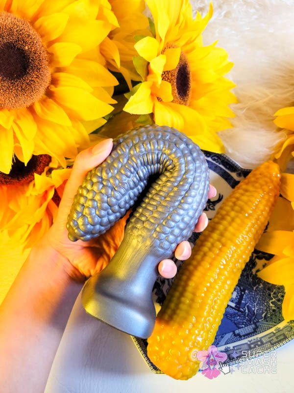 squarepegtoys cob a squat corn dildo supersoft silicone flexibility