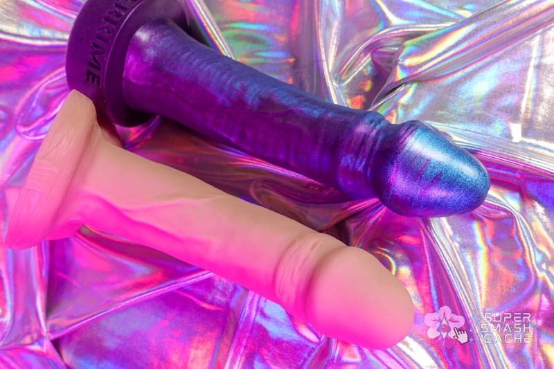 Uberrime Maxime vs. Vixskin Johnny Review: Girthy Realism 6 Uberrime Maxime and Vixen Creations VixSkin Johnny realistic dildo top view
