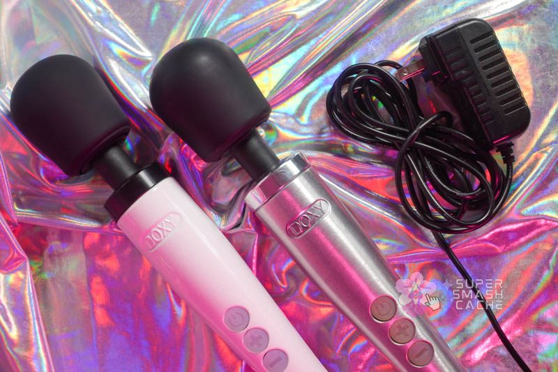 Doxy Die Cast R rechargeable powerful wand massager vs. corded Doxy Die Cast