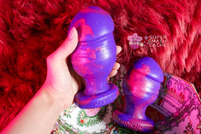 9 Silicone Pussy Plugs, Compared: G Squeeze, Sensi & MORE 13 Oxballs Honcho plug sizes 2 and 3 in hand for size comparison