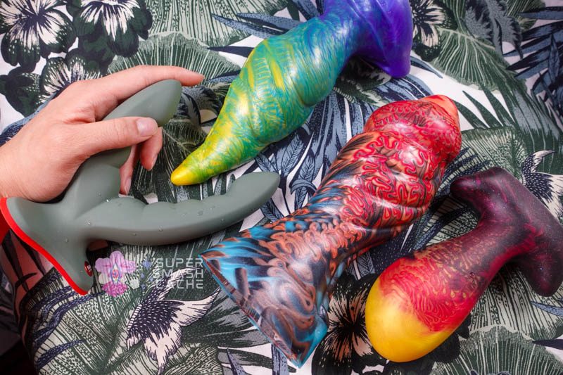9 Silicone Pussy Plugs, Compared: G Squeeze, Sensi & MORE 23 Fun Factory Ryde, Uberrime Flora, Uberrime Anurian, and Uberrime Festa