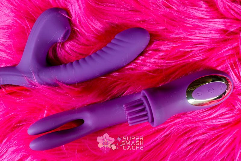 Elatia & Beta Curling "Finger" Rabbit Vibrator Review 4 Tracy's Dog Elatia and Beta "come hither" bending dual stimulation massagers