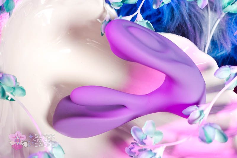 Tracy's Dog Swirlii gyrating rabbit vibrator with three prongs