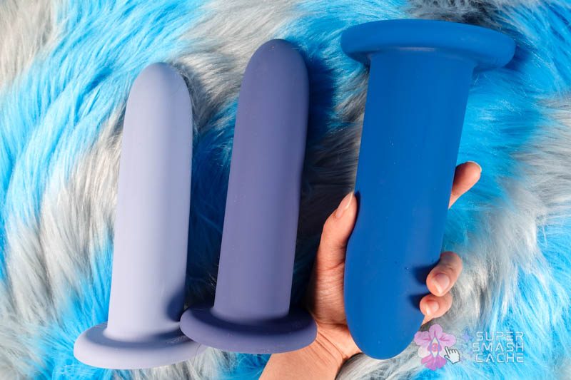 VWELL SuperFit XL silicone dilator kit showing three progressive sizes: 1.7", 2.0", and 2.3" diameter