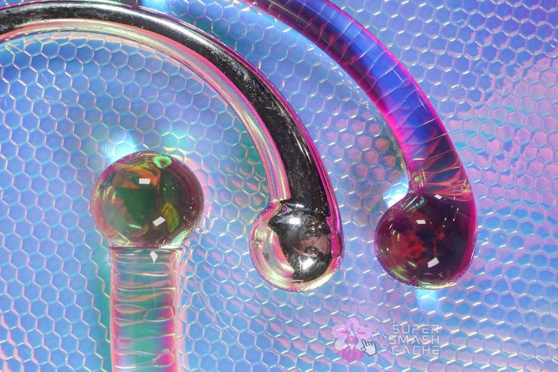 Beginner-Friendly Dildos: THE SOUL-SNATCHING STARTER PACK For All Your Hot Spots 15 2 glass G-spot dildos vs. njoy Pure Wand head shape