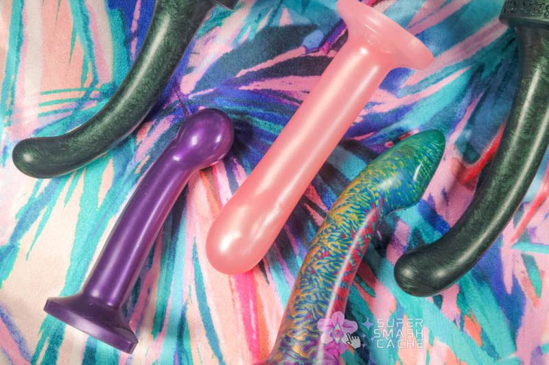 Beginner-Friendly Dildos: THE SOUL-SNATCHING STARTER PACK For All Your Hot Spots 30 Beginner-friendly silicone dildos for erotic exploration