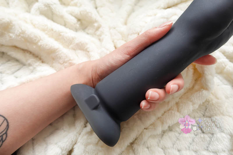 b-vibe fisting vibrating silicone dildo orientation node close-up on O-ring compatible flared base