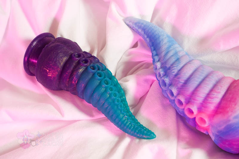 Fabled Toys Review: Lucien Dragon Dildo & Octyra Tentacle for Affordable Fantasy Fucking 6 Fabled Toys Octyra tentacle dildo vs. Bad Dragon Ika knockoff