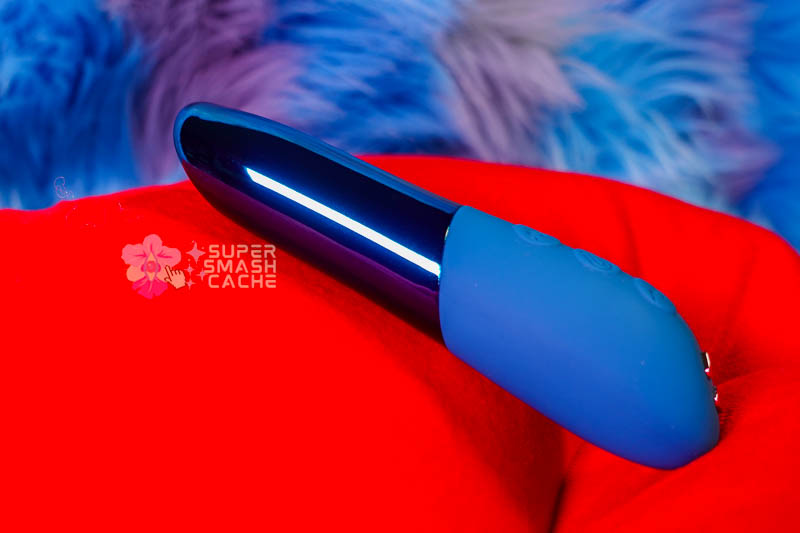 Nu Sensuelle Nikita Review: the new most powerful bullet vibrator? 6 Nu Sensuelle Nikita ABS plastic bullet with silicone grip